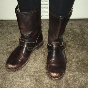 Frye Veronica slouch short boots brown